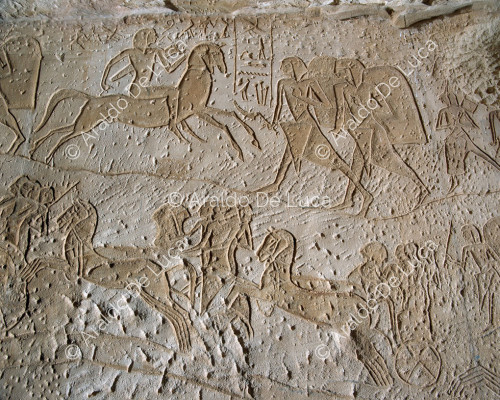 Mauer der Schlacht von Qadesch. Die Armee von Ramses II. während des Angriffs