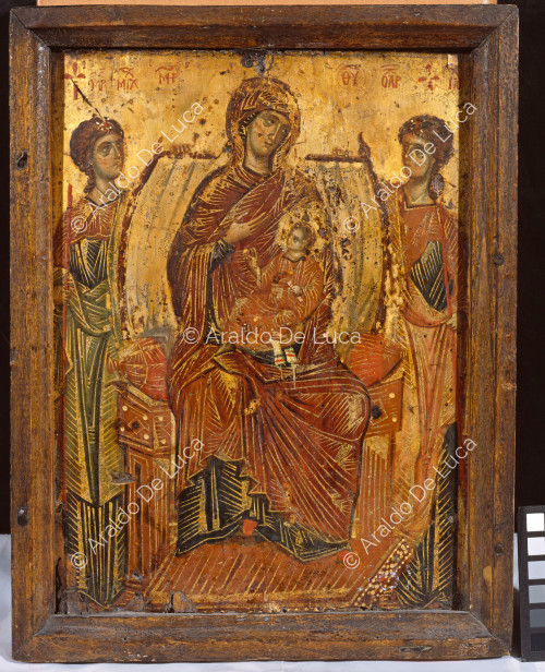 Icono de la Virgen con el Niño entronizado