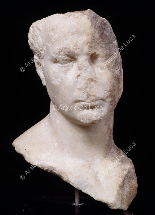 Busto retrato masculino