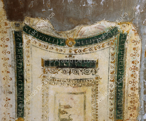 Domus Transitoria, bóveda decorada con gemas