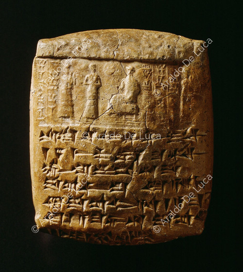 Tablette cunéiforme babylonienne avec texte juridique