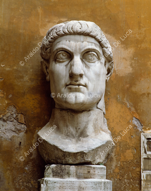 Cabeza de la estatua colosal de Constantino
