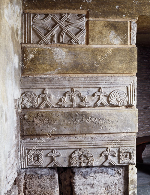Fragments sculptés paléochrétiens
