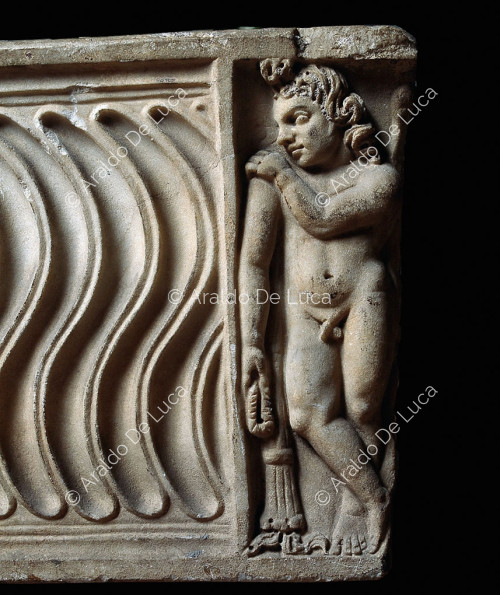 Christian sarcophagus. Detail with genie