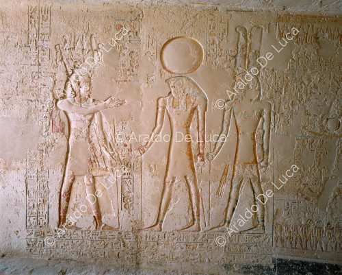 Ramesse V davanti a Ra-Horakhty e Osiride