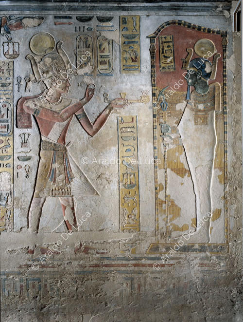 Ramsès III offre de l'encens à Ptah