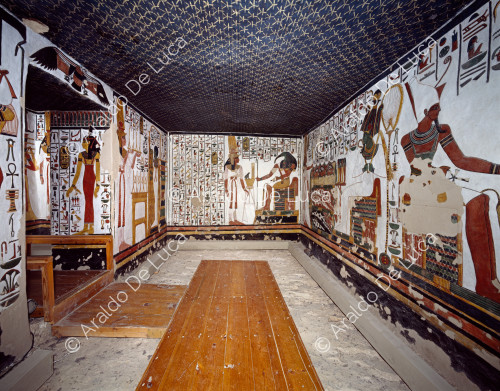 Vue générale de la première annexe du tombeau de Néfertari