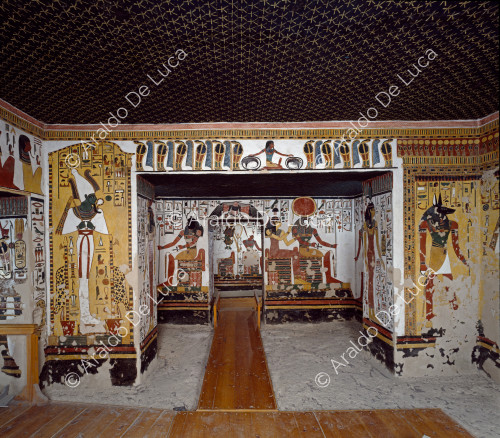 Veduta generale dell'anticamera e del vestibolo della tomba di Nefertari