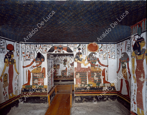 Vue générale du vestibule de la tombe de Néfertari