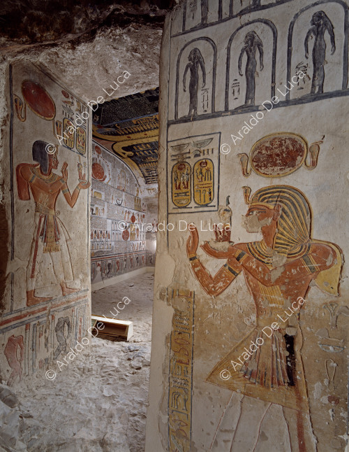 Imágenes del faraón ofreciendo a Maat
