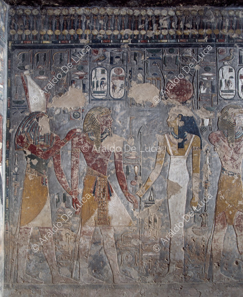 Séti Ier présenté à Hathor par Horus