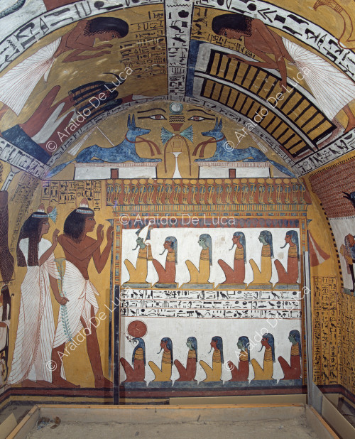 Cámara funeraria. Pared del fondo: Sennedjem y su esposa rezan a los dioses de los muertos.
