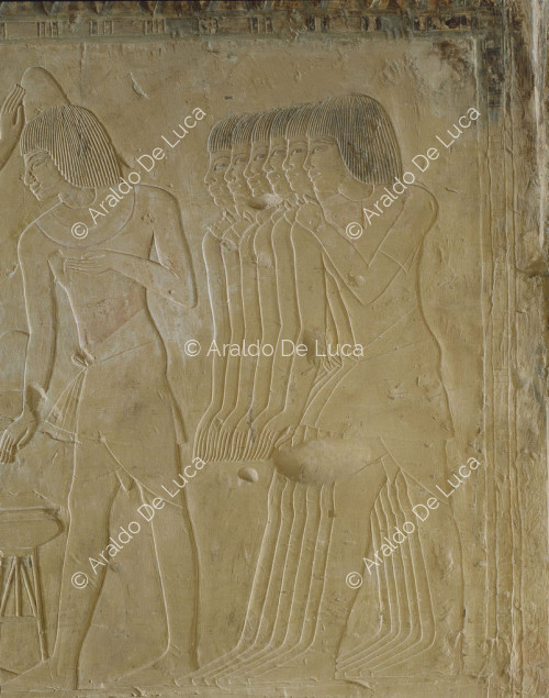 Officials rewarded by Amenhotep III (detail)