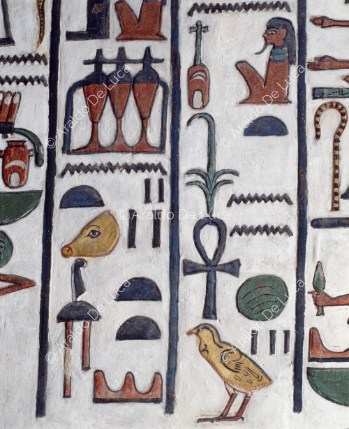 Detalle de los textos de la tumba de Nefertari