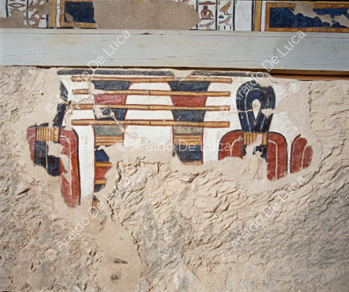 Decoración con pilares djed y símbolos tiet (nudos de Isis)