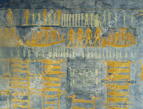 Detail der Decke mit menschlichen Figuren auf einer Reihe von Betten und der Prozession des Sonnenschiffs