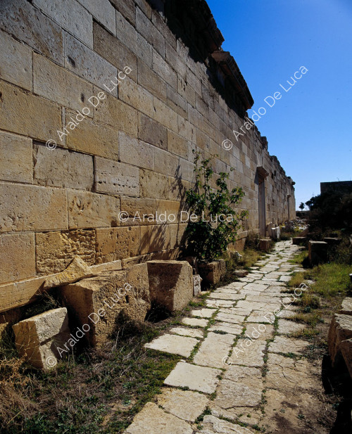 Mur d'enceinte du nouveau forum sévérien