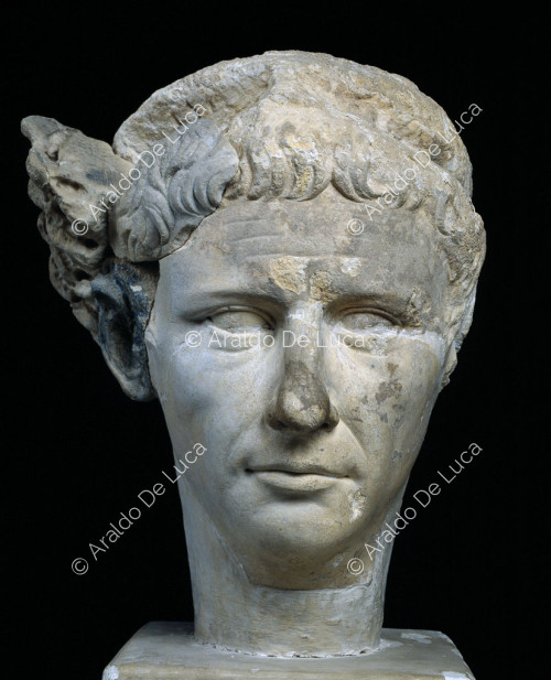 Head of Claudius