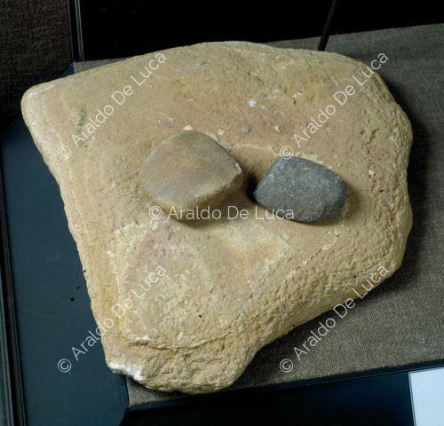 Molino de dos piedras del Neolítico