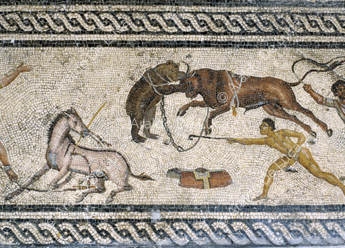 Mosaico de gladiadores. Detalle con feroz combate animal