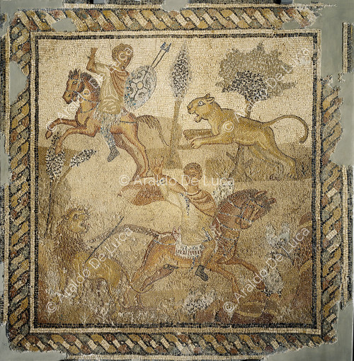 Panneau de mosaïque avec scène de chasse