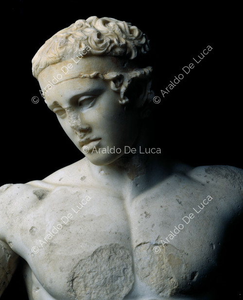Estatua de mármol de Diaudomeno