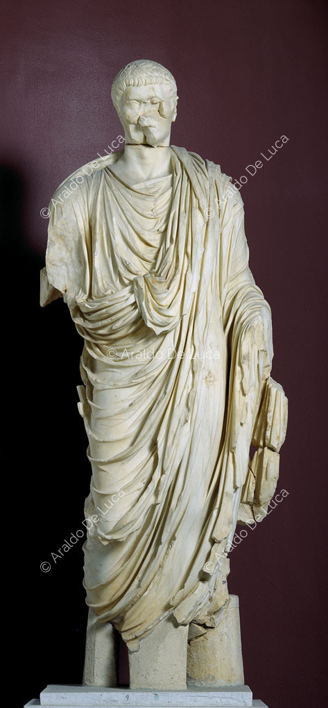 Estatua en marmol de Annobal Rufus