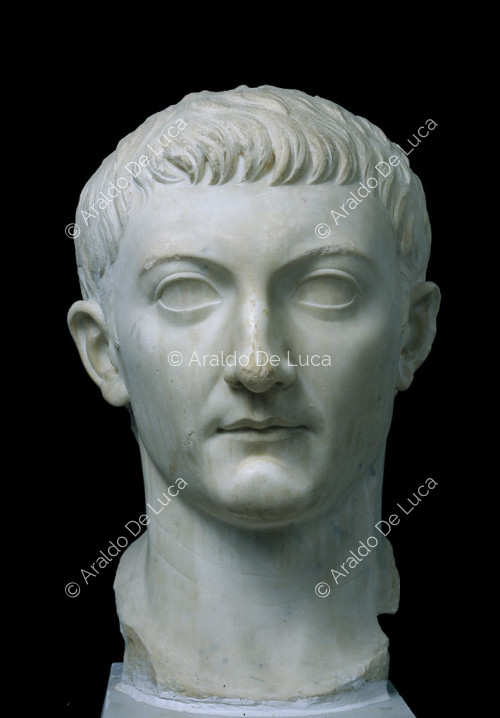 Busto ritratto in marmo di Druso