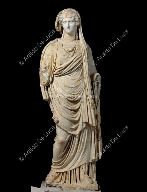 Marble statue of the Empress Agrippina 