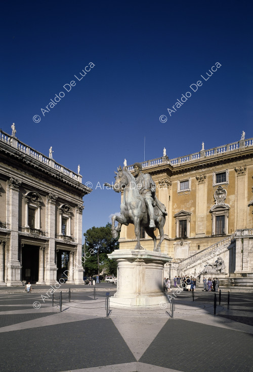 Equestrian statue of Emperor Marcus Aurelius