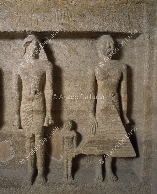Statues from the family of the Dignitary Qar. Detail