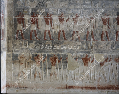 Decoration with offering bearers from the tomb of Kagemni