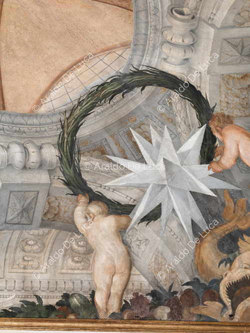 Estrella Altieri heráldica en una corona vegetal sustentada por amorcillos - La Apoteosis de Romulus, particular