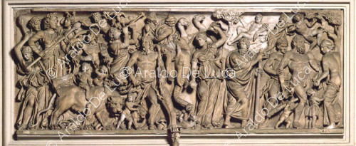 Sarcófago con Triunfo indio de Baco Dioniso