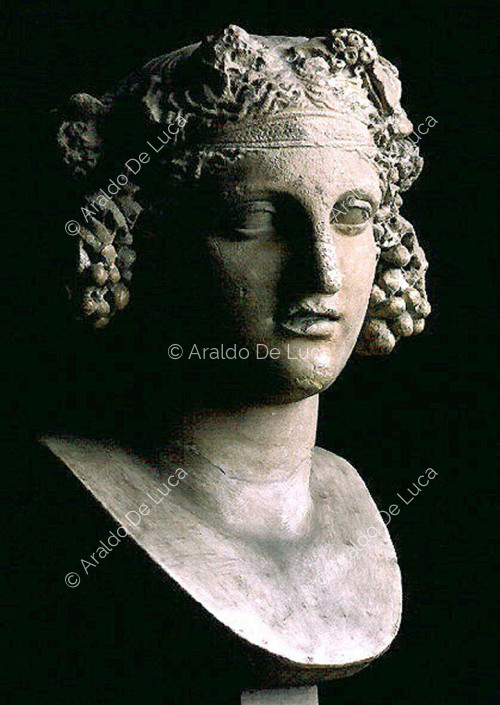 Portrait en buste de Dionysos