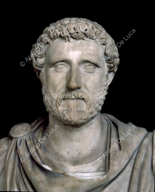 Büste des Antoninus Pius