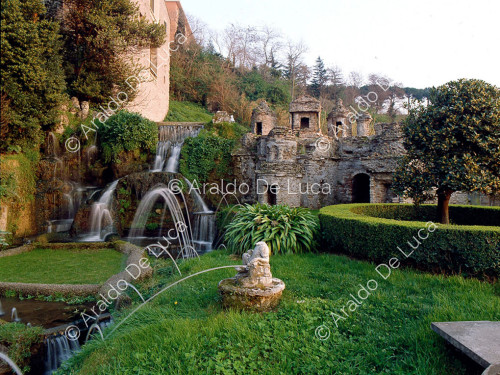 Fountain of Rome or 'Rometta'