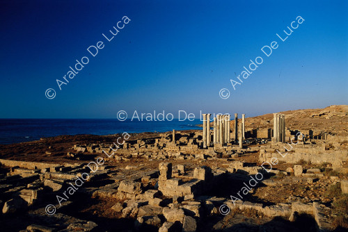 Basílica bizantina y ruinas de Apollonia