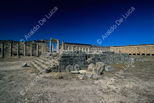 Templo de Baco o Divus Hadrian
