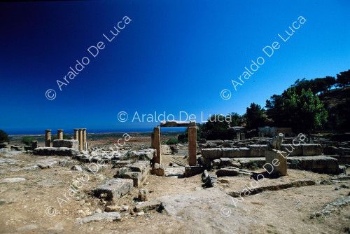 Accès à la terrasse inférieure du sanctuaire d'Apollon