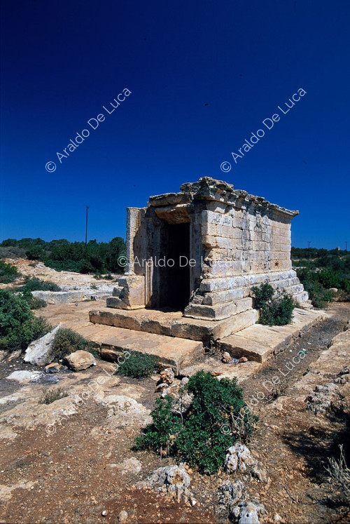 Snaibat al Velya, tombe ellenistiche monumentali