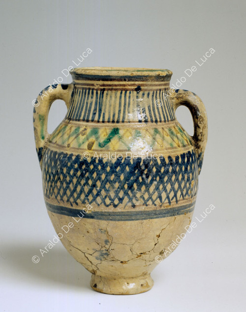 Vaso de ceramica pintada