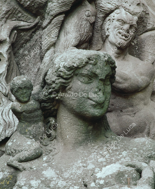 Fontana Papacqua. Particolare