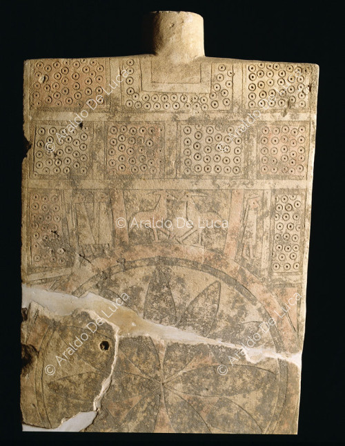 Daunia stele with truncated head