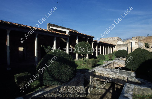Haus von Julia Felix. Peristyl und Euripus
