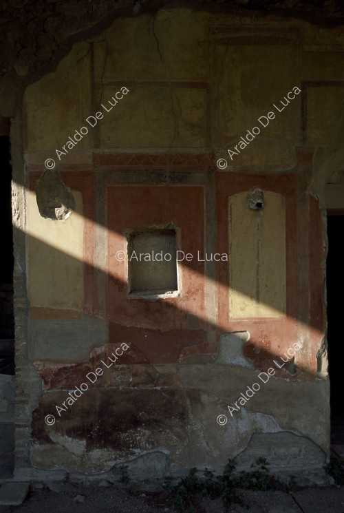 Casa de Julia Félix. Fresco en el muro del pórtico del peristilo