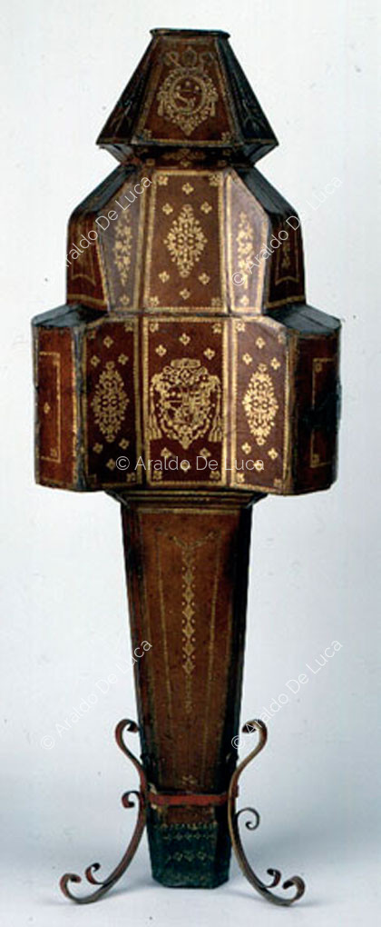 Case for processional mace