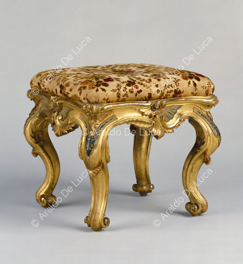 Gilded and painted wooden stool