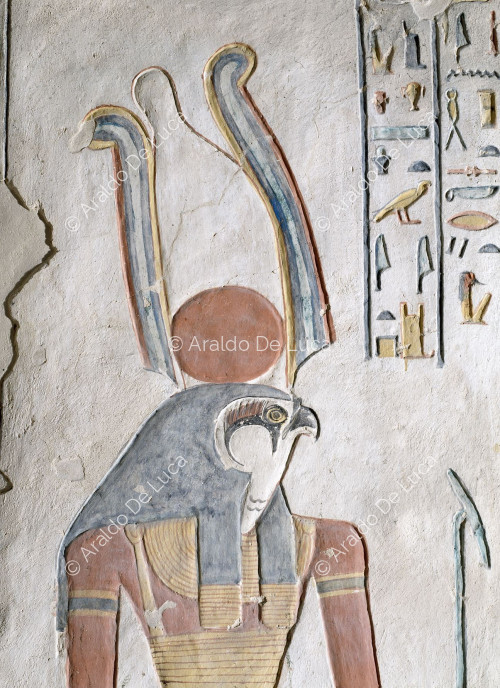 Ptah-Sokar-Osiris receiving Maat from Rameses VI
