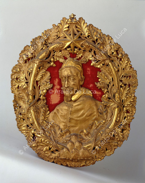 Gold-plated brass medallion